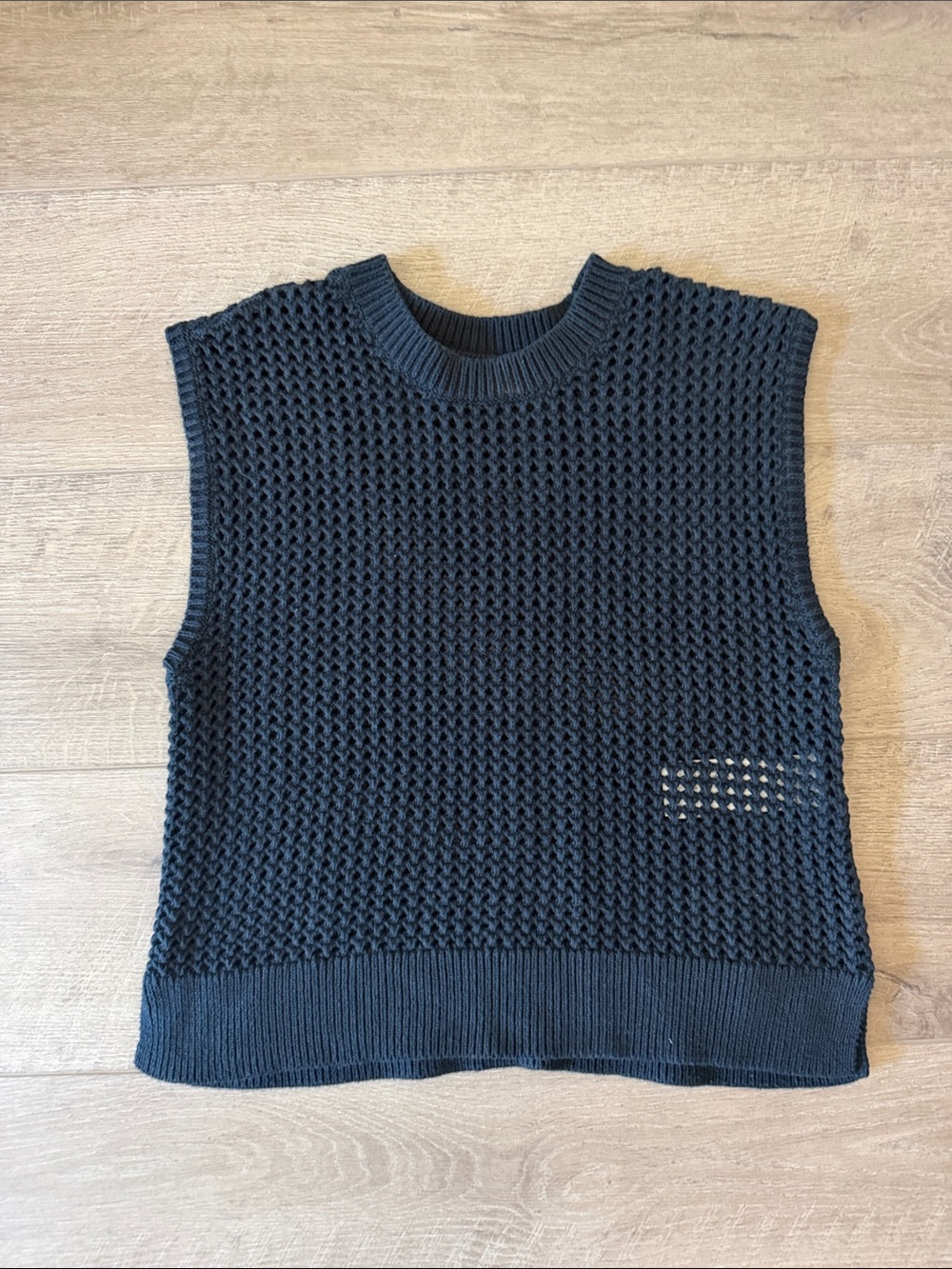 Abercrombie & Fitch Black Open-Weave Knit Vest